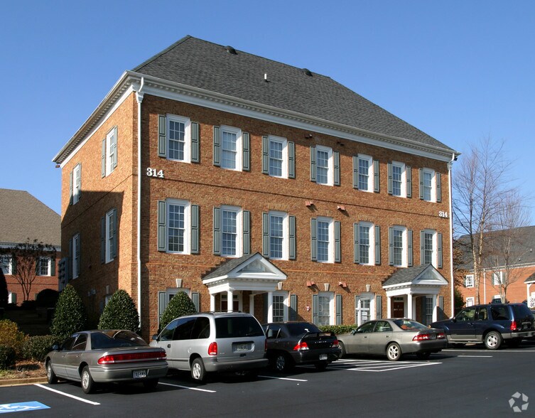 314 Maxwell Rd, Alpharetta, GA à louer - Photo de l’immeuble – Image 2 sur 3