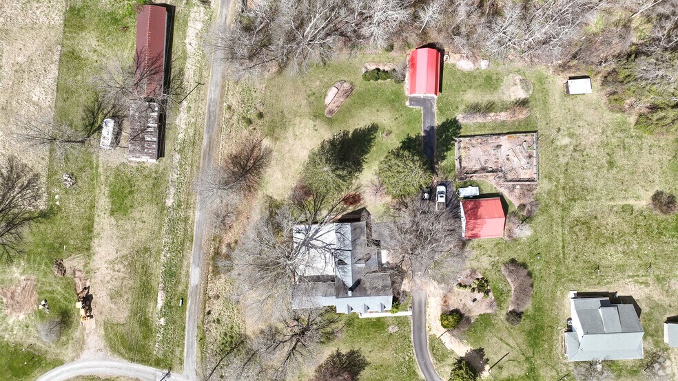 471-472 W Main St, Fries, VA à vendre - Aérien – Image 1 sur 5