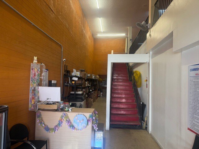 23 Heffernan Ave, Calexico, CA à vendre - Photo de l’immeuble – Image 3 sur 7