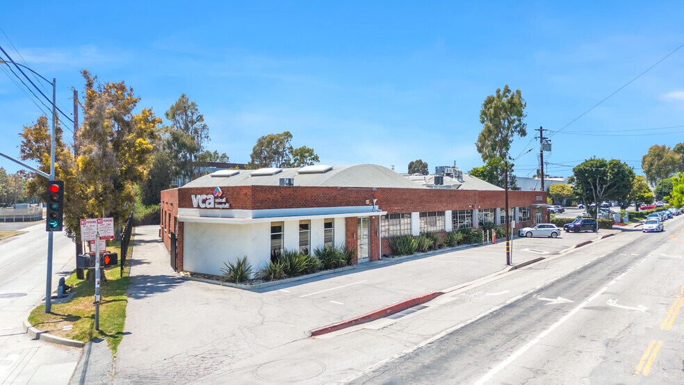 1909-1913 Centinela Ave, Santa Monica, CA à louer - Photo principale – Image 1 sur 7