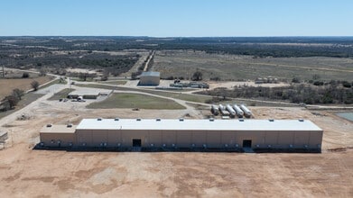 3400 County 326 rd, Cleburne, TX à louer Photo de l’immeuble– Image 2 sur 11