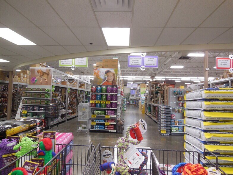 318 N Sunrise Ave, Roseville, CA à vendre - Photo de l’immeuble – Image 3 sur 12