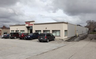 Plus de détails pour 98 Tycos Dr, Toronto, ON - Industriel/Logistique à vendre