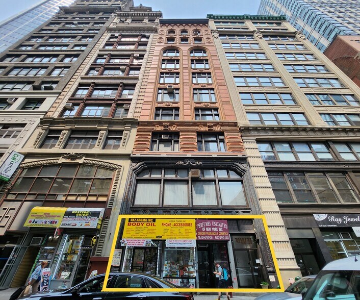31 W 31st St, New York, NY à vendre - Photo de l’immeuble – Image 1 sur 15