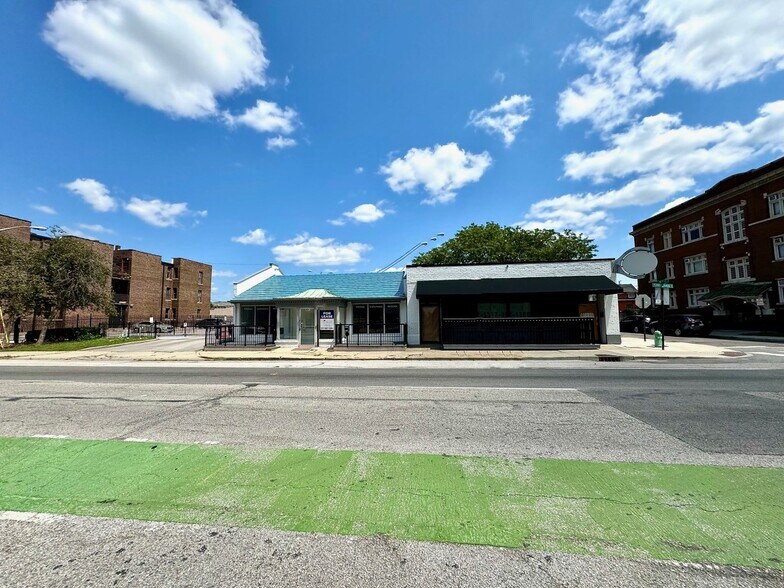 901 N Pennsylvania St, Indianapolis, IN à louer - Photo de l’immeuble – Image 2 sur 18