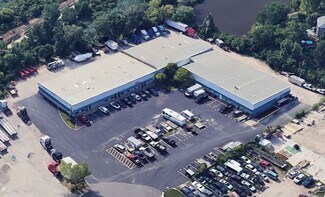Plus de détails pour 14-16 Prosper Ct, Lake In The Hills, IL - Industriel/Logistique à louer