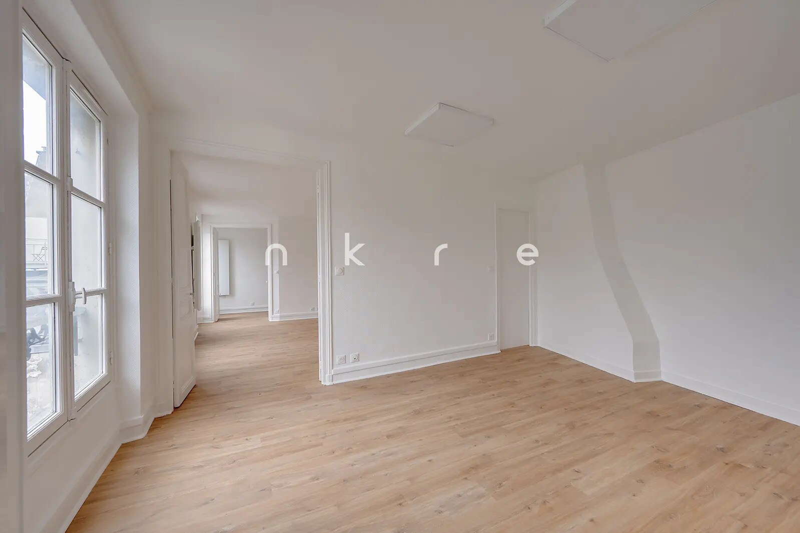 Bureau dans Paris à louer Photo intérieure– Image 1 sur 9