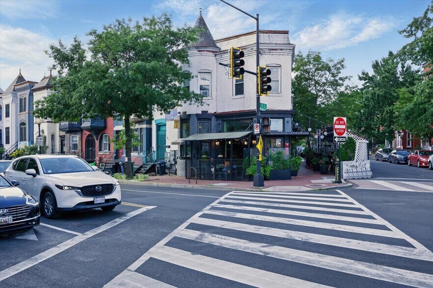 501 Florida Ave NW, Washington, DC à louer - Photo de l’immeuble – Image 1 sur 31