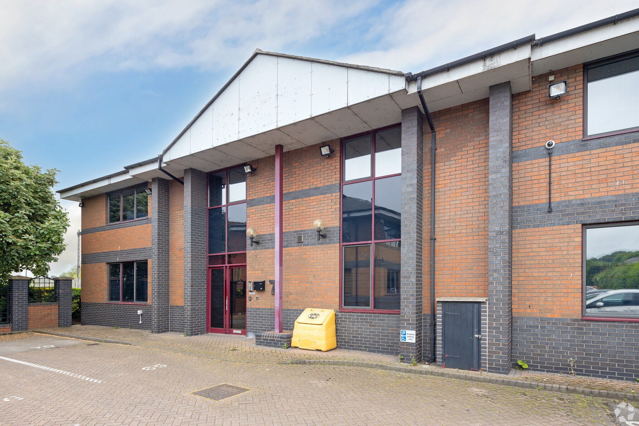 Monckton Rd, Wakefield à louer Photo principale– Image 1 sur 2