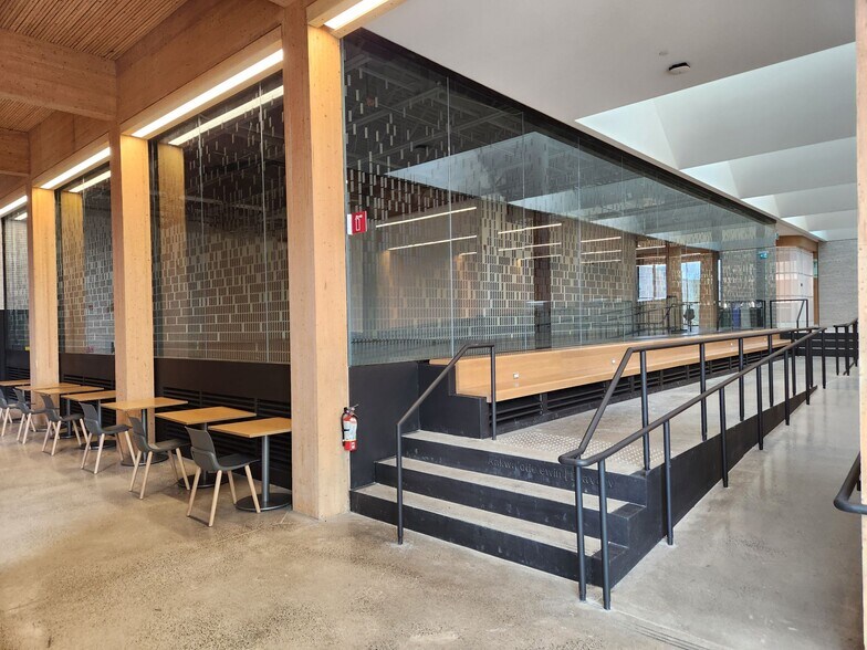 99 University Av, Kingston, ON à louer - Photo intérieure – Image 3 sur 18