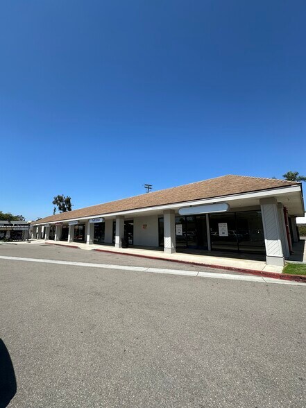 1500-1552 Encinitas Blvd, Encinitas, CA à louer - Photo de l’immeuble – Image 2 sur 4