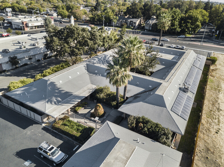 4255 Pacific Ave, Stockton, CA à louer - Photo de l’immeuble – Image 3 sur 23