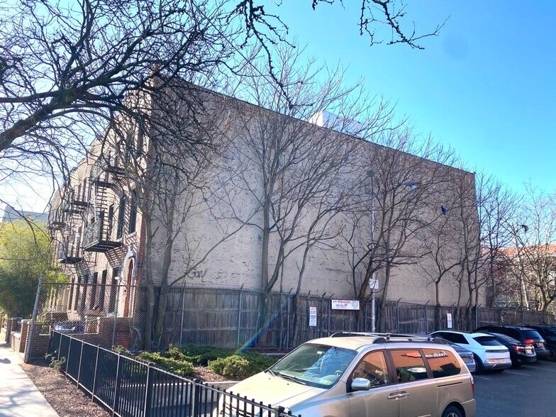 324 91st St, Brooklyn, NY à vendre - Photo principale – Image 1 sur 14