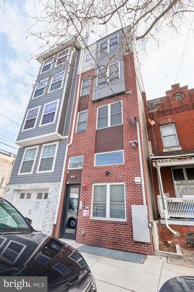 19 S 44th St, Philadelphia, PA à vendre - Photo de l’immeuble – Image 2 sur 15