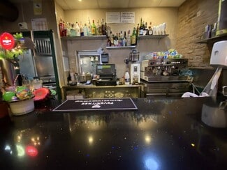 Plus de détails pour Local commercial à louer