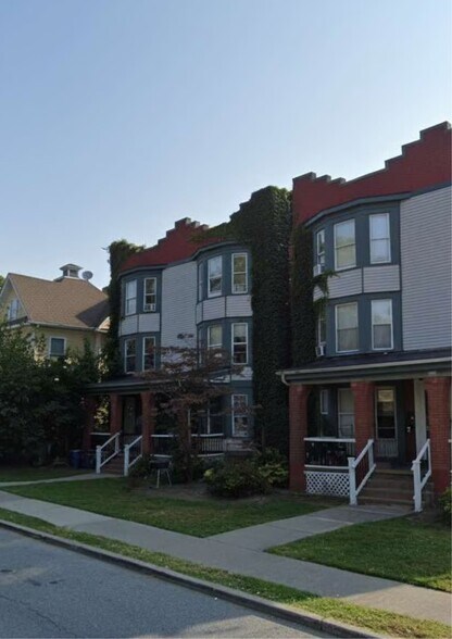77 Garden St, Poughkeepsie, NY à vendre - Photo de l’immeuble – Image 3 sur 8