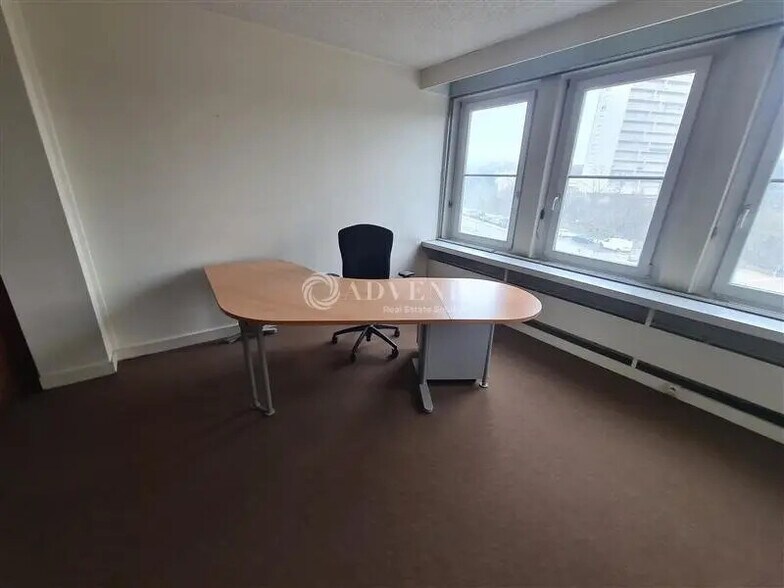 Bureau dans Metz à vendre - Photo de l’immeuble – Image 2 sur 7