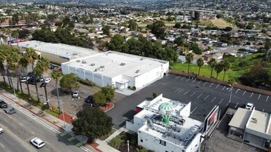 955 Cardiff St, San Diego, CA à louer Photo intérieure– Image 2 sur 10