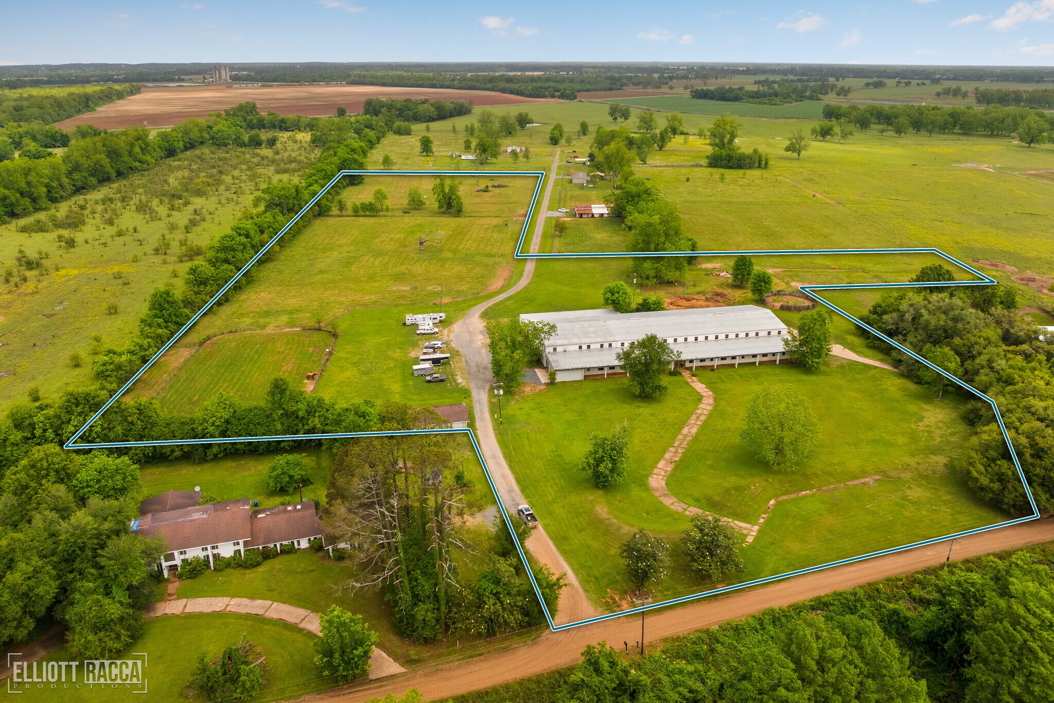 1785 Old River Rd, Natchitoches, LA à vendre Photo de l’immeuble– Image 1 sur 93