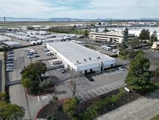 Plus de détails pour 8455 Pardee Dr, Oakland, CA - Industriel/Logistique à louer