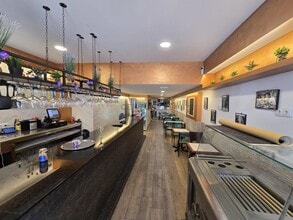 Local commercial dans Barcelone, Barcelona à louer Photo intérieure– Image 2 sur 8