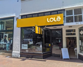 Plus de détails pour 1225 Government St, Victoria, BC - Local commercial à louer