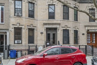 Plus de détails pour 44 Decatur St, Brooklyn, NY - Logement à vendre
