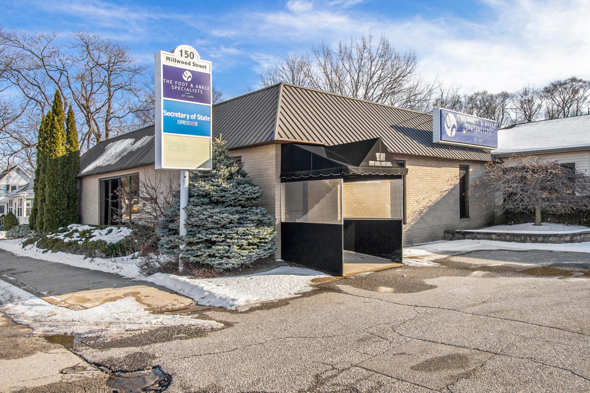 150 Millwood St, Caro, MI à louer Photo de l’immeuble– Image 1 sur 11