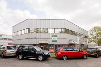 Plus de détails pour Broadfields Ct, Aylesbury - Local d’activités à vendre