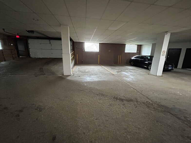 1480 Renaissance Dr, Park Ridge, IL à louer - Photo de l’immeuble – Image 3 sur 15