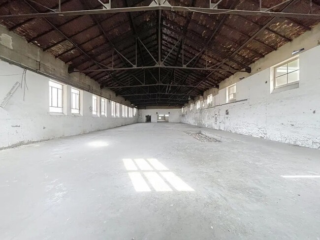 Plus de détails pour Allée Guimet, Neuville-sur-Saône - Bureau, Local d'activités à louer