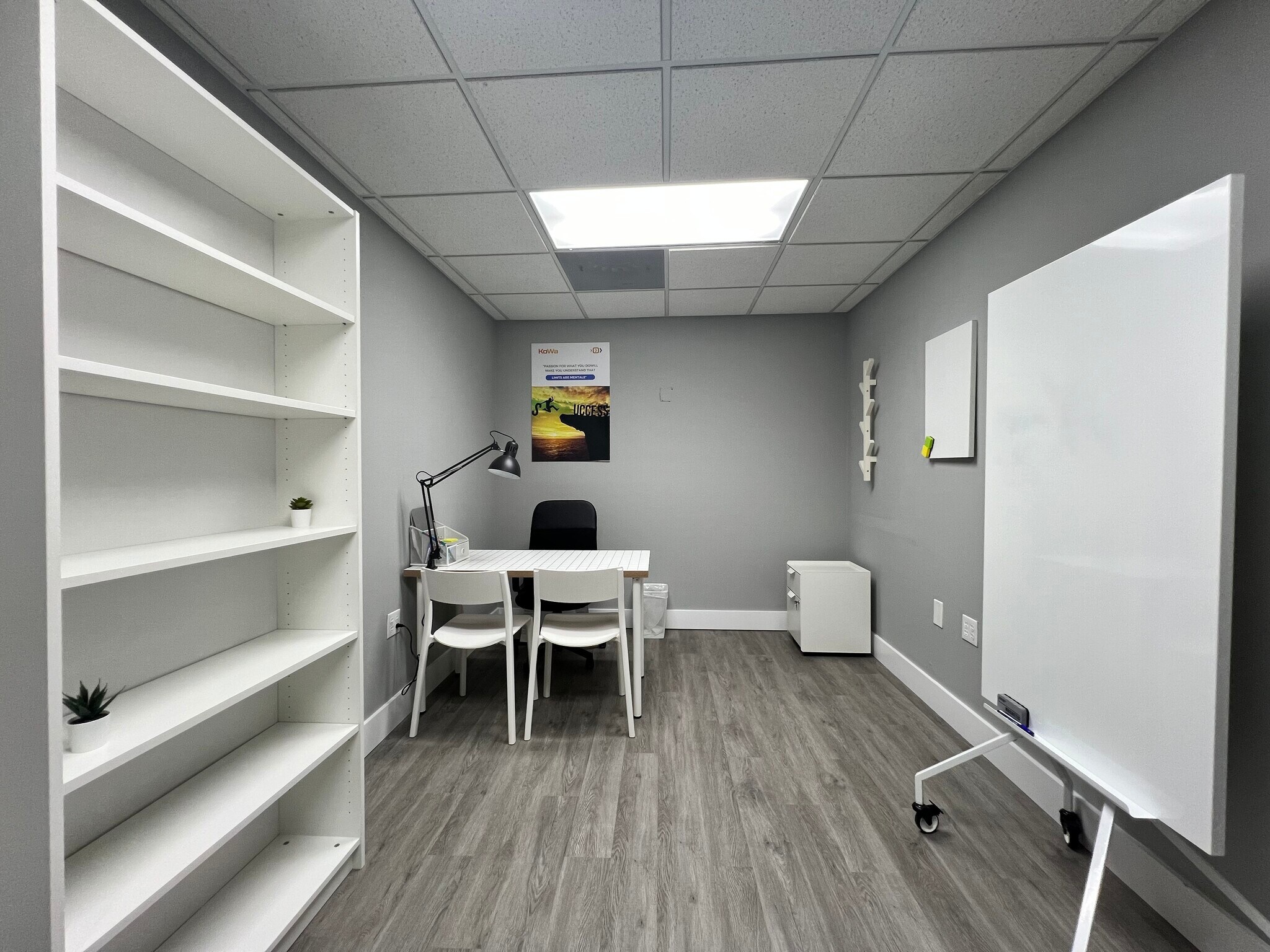 8200-8358 NW 30th Ter, Doral, FL à louer Photo intérieure– Image 1 sur 6