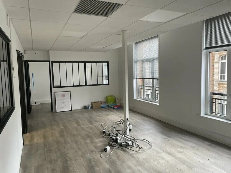Bureau dans Lille à louer - Photo intérieure – Image 2 sur 6