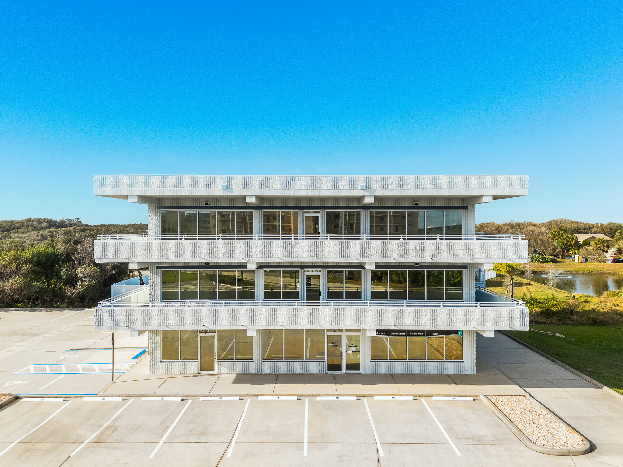 55 Inlet Harbor Rd, Ponce Inlet, FL à vendre Photo intérieure– Image 1 sur 12