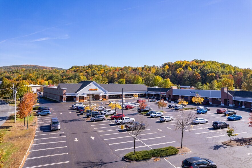 10 Benning St, West Lebanon, NH à louer - Photo de l’immeuble – Image 2 sur 8