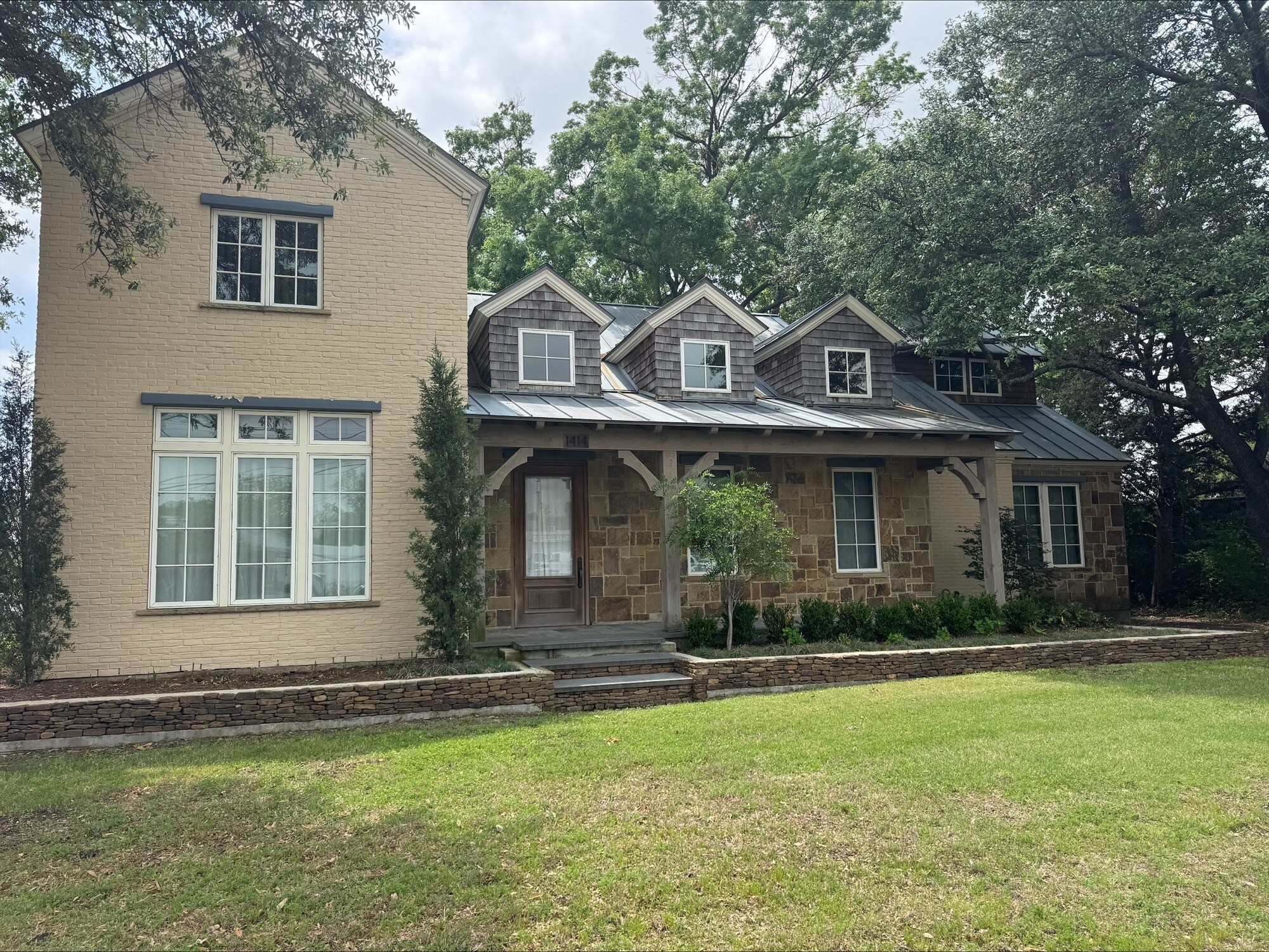1414 14th St, Plano, TX à louer Photo principale– Image 1 sur 20