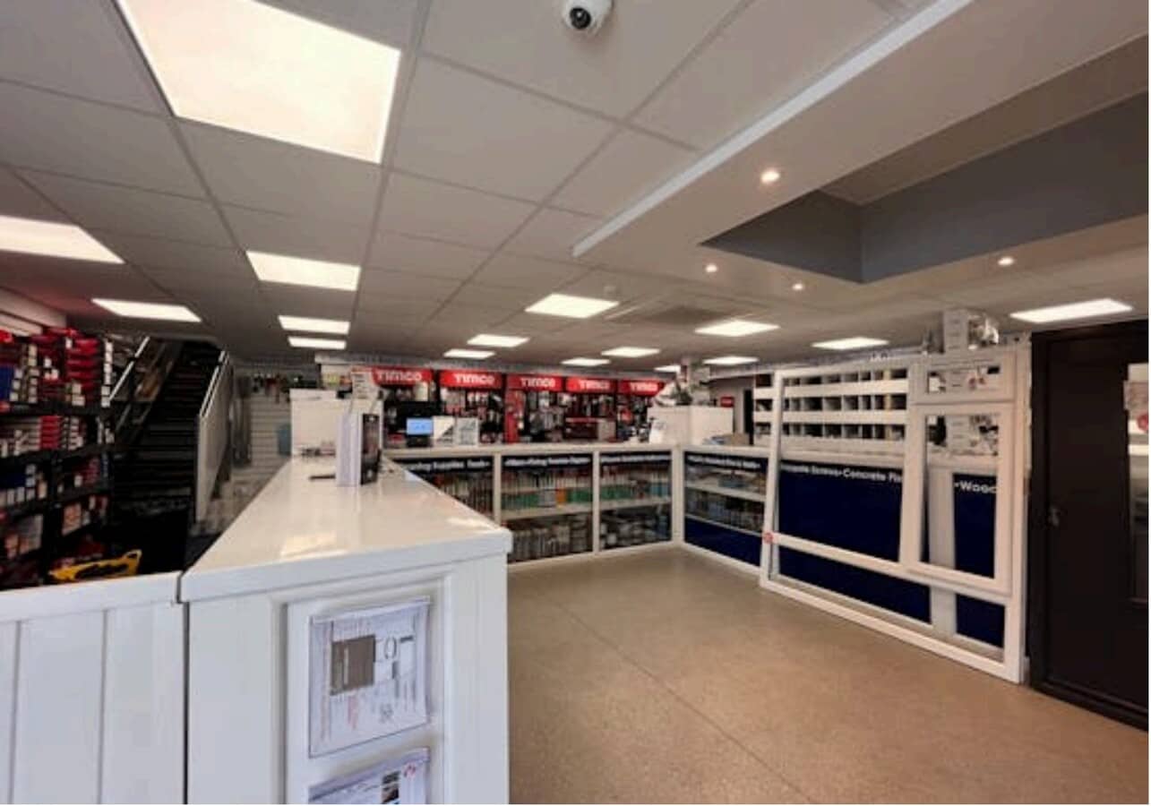 Smeaton Clos, Aylesbury, BKM HP19 8UP - Lot 17 - - Photo intérieure - Image 2 of 8