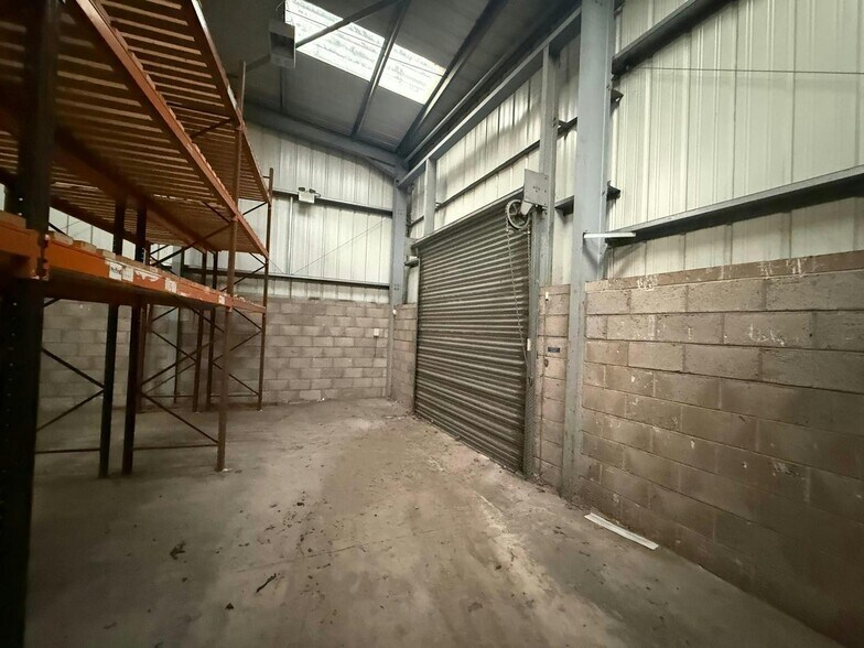 Finlan Rd, Widnes à louer - Photo de l’immeuble – Image 3 sur 4