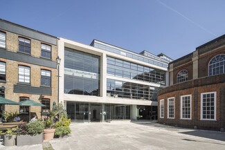 Plus de détails pour 42 St. John St, Londres - Bureau à louer