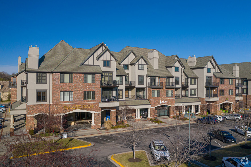 10517-10583 Mission Rd, Leawood, KS à louer - Photo de l’immeuble – Image 3 sur 4