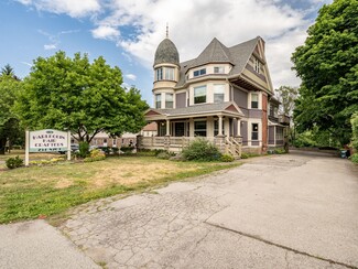 Plus de détails pour 1108 Lake Ave, Rochester, NY - Logement à vendre
