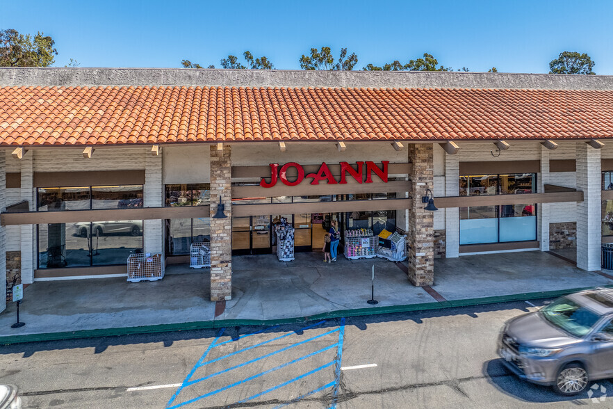 1500-1530 N Moorpark Rd, Thousand Oaks, CA à vendre - Photo de l’immeuble – Image 2 sur 6