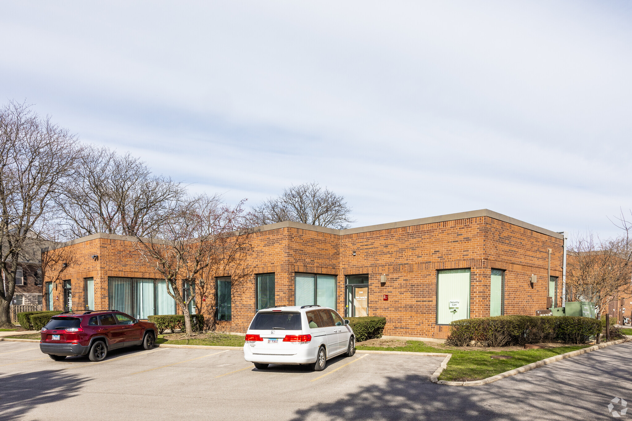 700-728 S Milwaukee Ave, Wheeling, IL à louer Photo de l’immeuble– Image 1 sur 10