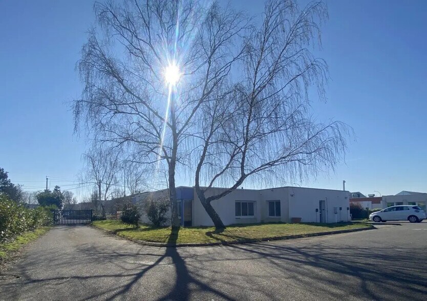 Bureau dans Carquefou à louer - Photo de l’immeuble – Image 1 sur 5