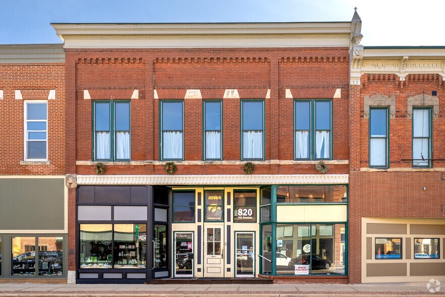 820 4th Ave, Grinnell, IA à louer - Photo principale – Image 1 sur 1