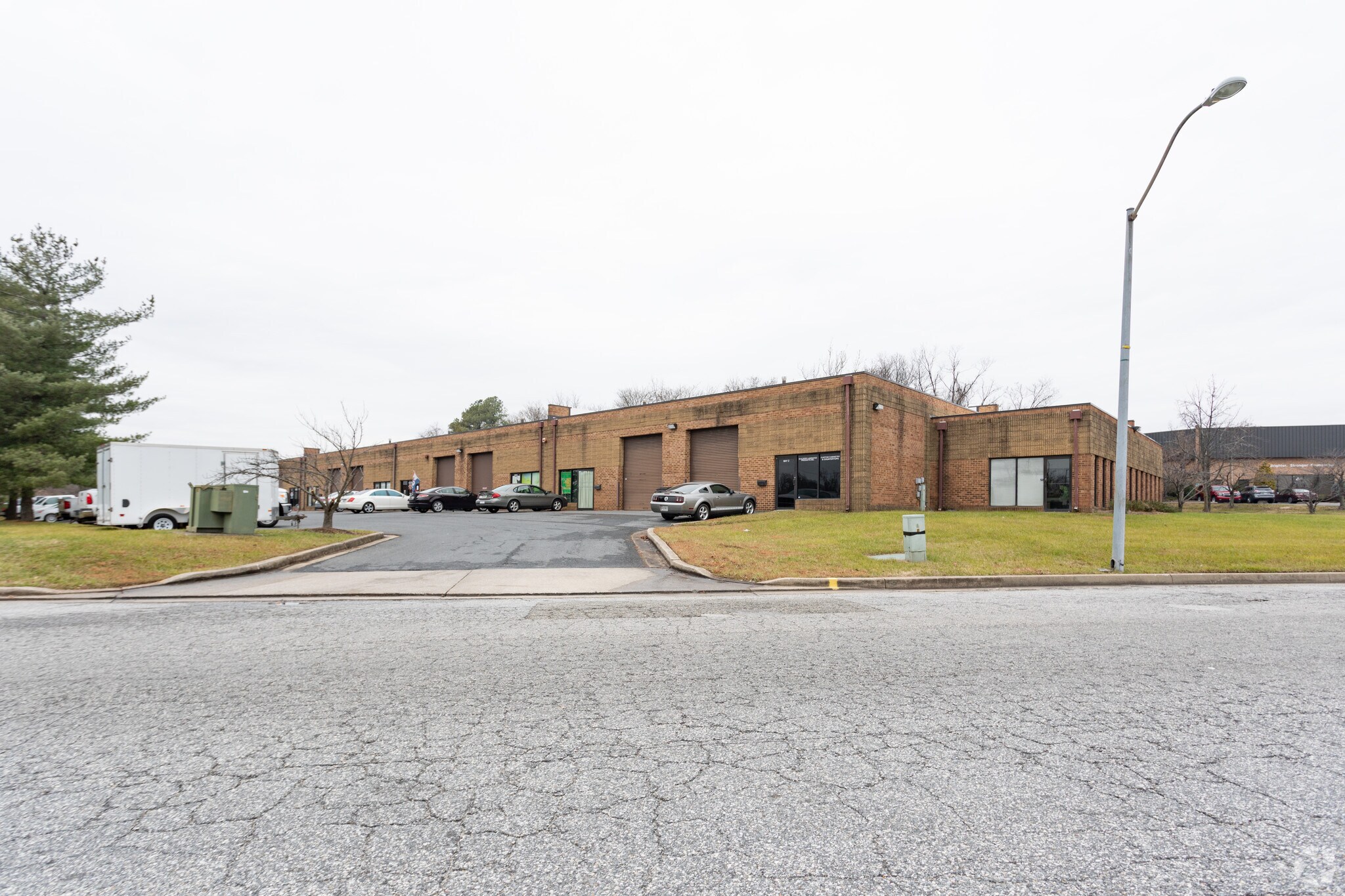4 Nashua Ct, Essex, MD à louer Photo principale– Image 1 sur 11