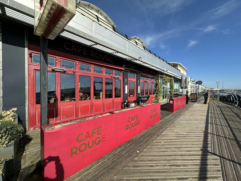 6 Waterfront, Brighton à louer - Photo principale – Image 1 sur 9