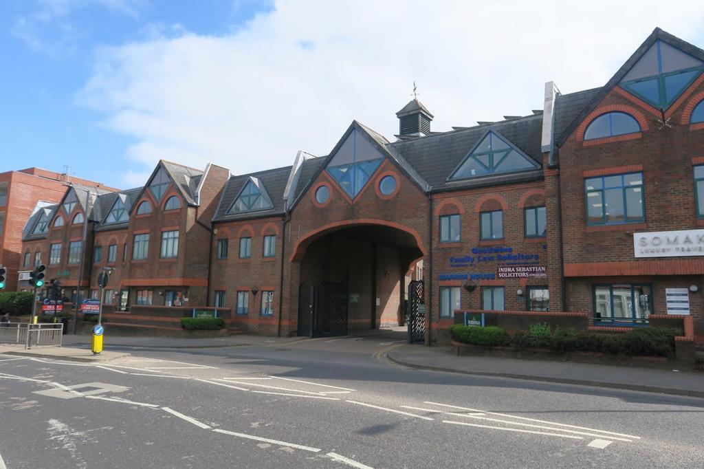 Bessborough Rd, Harrow à louer Photo de l’immeuble– Image 1 sur 13