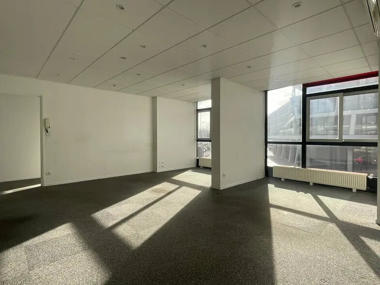 Bureau dans Le Havre à louer - Photo intérieure – Image 2 sur 10