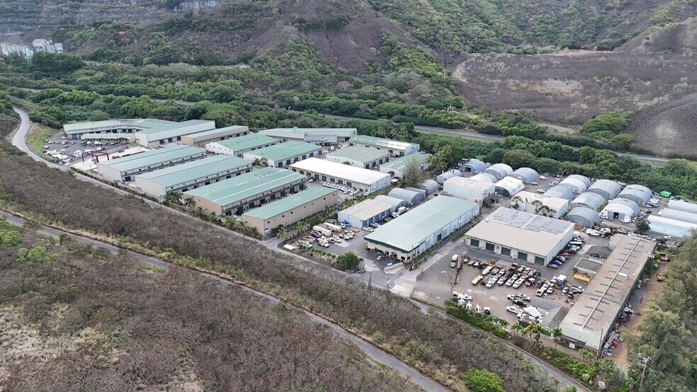 201 Kapaa Quarry Rd, Kailua, HI à louer - Photo de l’immeuble – Image 3 sur 9